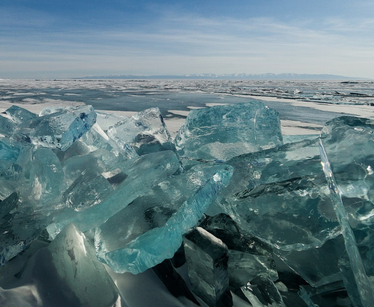 Lake-Baikal-Russia-russia-41580314-750-6