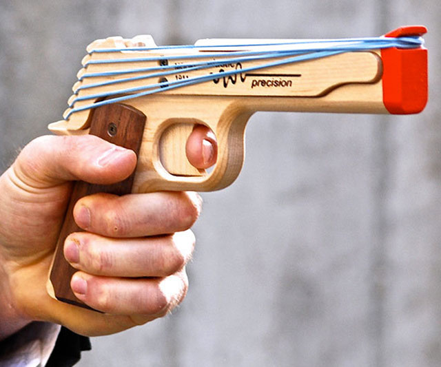 model-1911-rubber-band-gun-24991.jpg