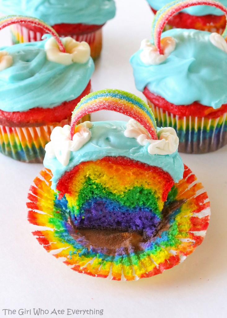rainbow-cupcakes-17-732x1024.jpg