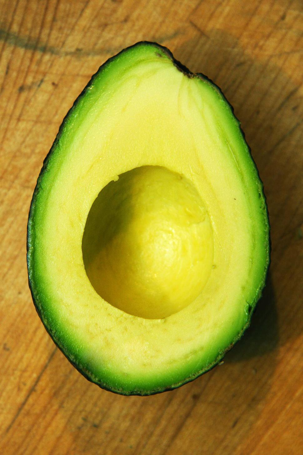 Free Stock Photo of Half an avocado | Download Free Images and Free  Illustrations