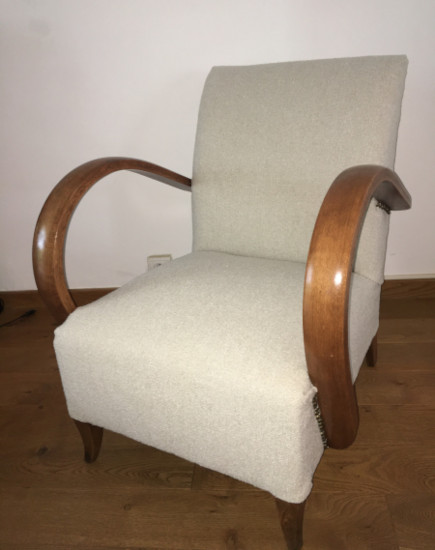 Fauteuil art déco et tissuKinmel de Designers Guild, tissu texturé contemporain anti taches vendu par la rime des matieres, bon plan tissu et frais de port offerts