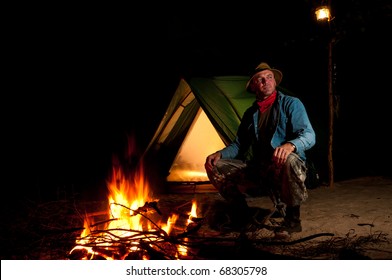 campfire-portrait-260nw-68305798.jpg