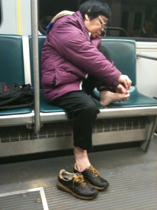 clipping-toenails-on-the-subway.jpg