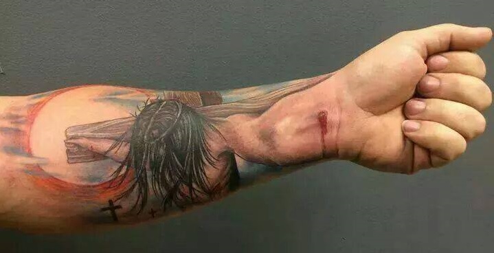 Jesus-tattoo.jpg.c10f8eaf260c0fcf2fbd39c0b13f3791.jpg